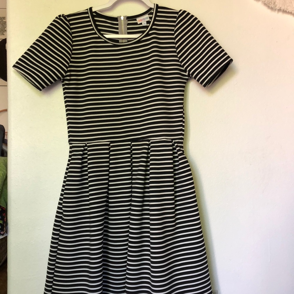 LulaRoe Amelia dress, size medium.